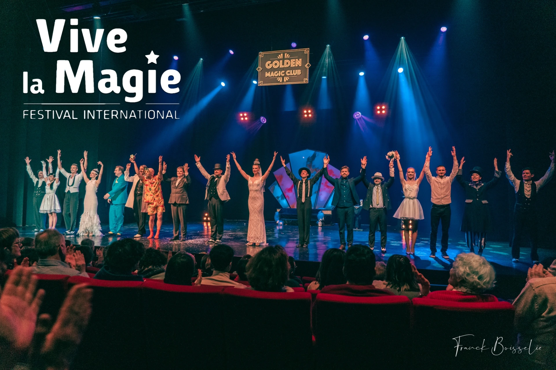 Spectacles-la troupe du Golden Magic Festival International Vive la Magie